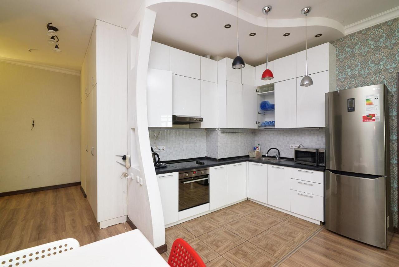 Appartement Квартира В Самом Центре Столицы Казахстана à Astana Extérieur photo